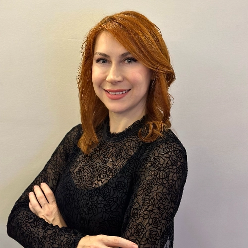 Doç. Dr. Özge Kılıç, Psikiyatrist, İstanbul