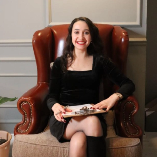 Psk. Esra Kütle, Psikolog, İstanbul