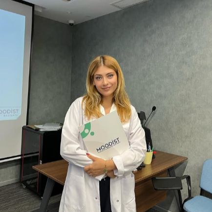 Psk. Aybüke Soyatlar, Psikolog, İstanbul