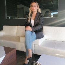 Elif Özlem Cebeci, Aile Danışmanı, İzmir Karşıyaka