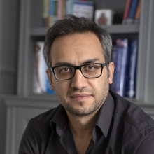 Uzm. Dr. Emrah Güleş, Psikiyatrist, İstanbul