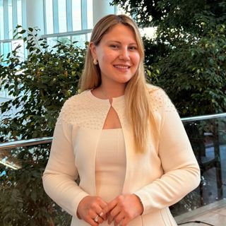 Uzm. Dr. Öykü Duran, Çocuk ve Ergen Psikiyatristi, Urla