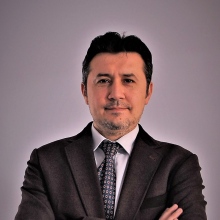 Doç. Dr. Ahmet Üzer, Psikiyatrist, Afyonkarahisar