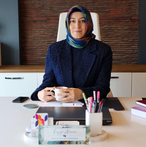 Feyza Akarsu, Aile Danışmanı, Erzurum Yakutiye