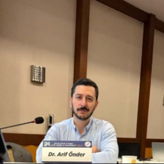 Doç. Dr. Arif Önder, Çocuk ve Ergen Psikiyatristi, Antalya Muratpaşa