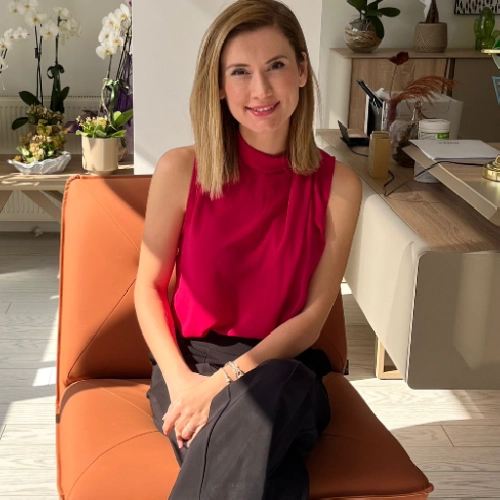 Uzm. Dr. Ayşe Günay Arıkan, Psikiyatrist, Antalya Muratpaşa
