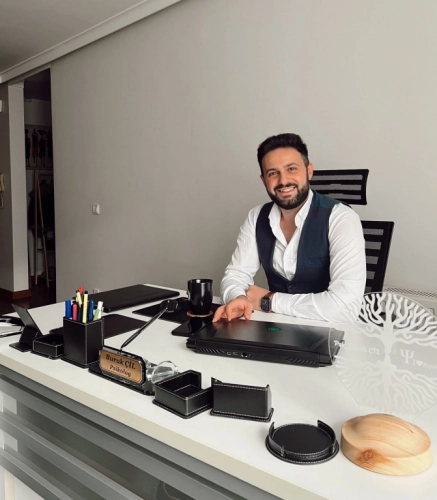 Psk. Burak Çil, Psikolog, İstanbul Beylikdüzü