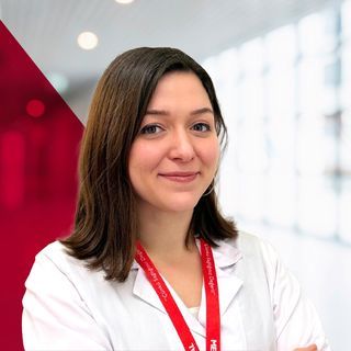 Uzm. Dr. Burcu Ece Kök Özyürek, Çocuk ve Ergen Psikiyatristi, İstanbul Ataşehir