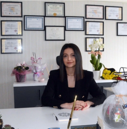 Psk. Buse Kırbaş, Psikolog, Manisa Akhisar