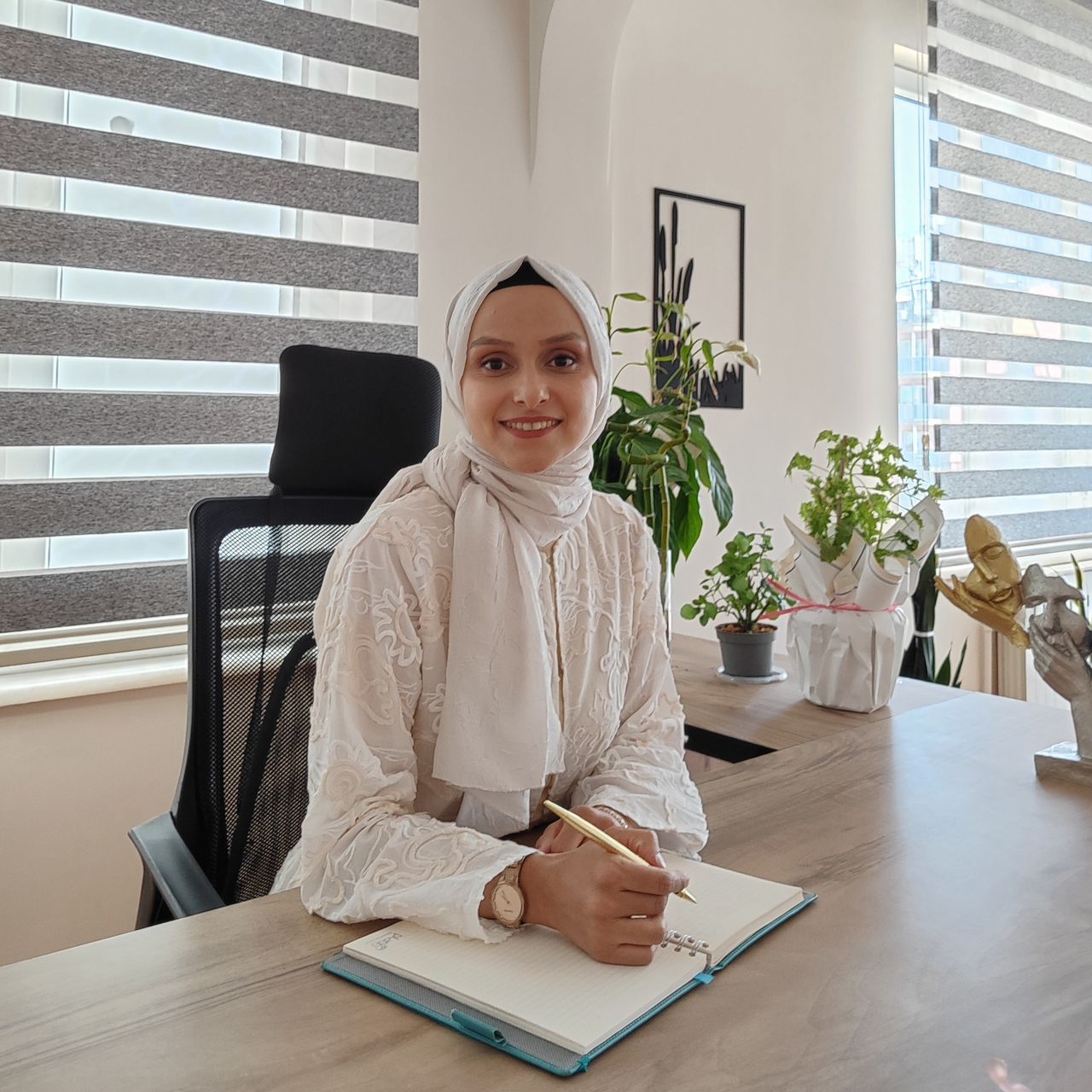 Kl. Psk. Büşra Dursun Göç, Klinik Psikolog, Uşak