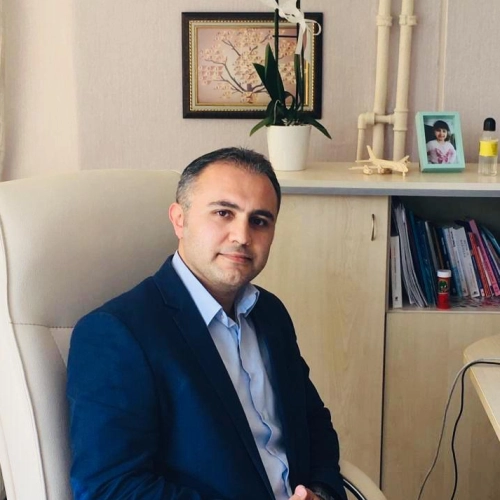 Doç. Dr. Çağatay Uğur, Çocuk ve Ergen Psikiyatristi, Ankara