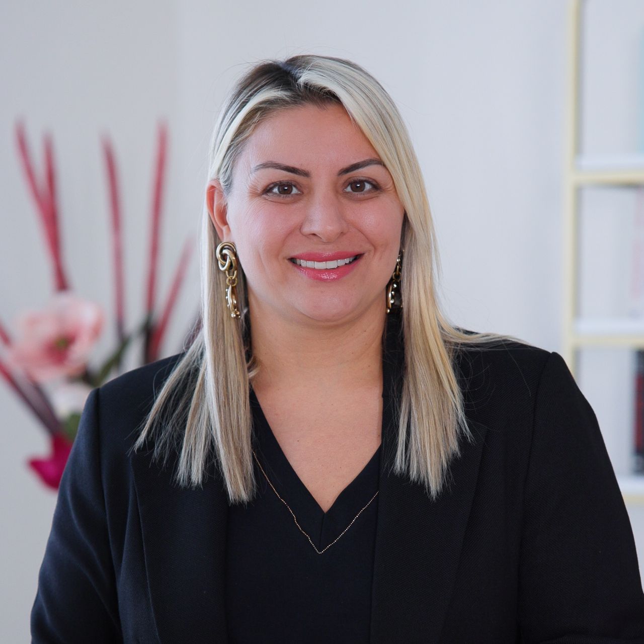 Ebru Özkurt Topçu, Aile Danışmanı, Adana