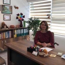Uzm. Dr. Esra Güzel, Çocuk ve Ergen Psikiyatristi, Adana