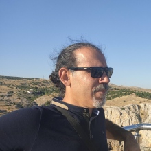 Doç. Dr. Fahri Sezer, Psikolog, Balıkesir Karesi