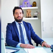 Uzm. Dr. Fırat Hamidi, Çocuk ve Ergen Psikiyatristi, İstanbul Ataşehir