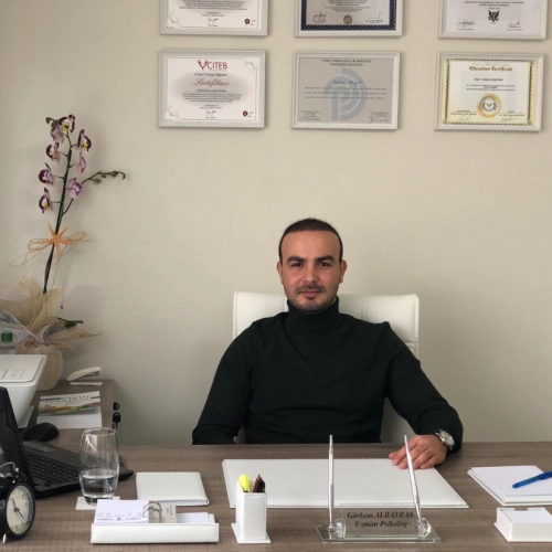 Kl. Psk. Görkem Albayrak, Klinik Psikolog, İzmir Aliağa
