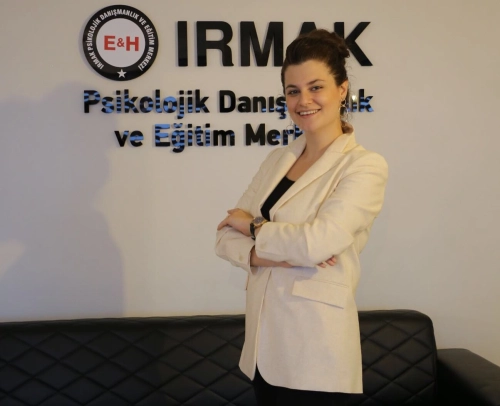 Kl. Psk. Hüda Irmak, Klinik Psikolog, İstanbul Beşiktaş