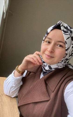 Kl. Psk. Özlem Sarıkaya, Klinik Psikolog, İstanbul Kadıköy