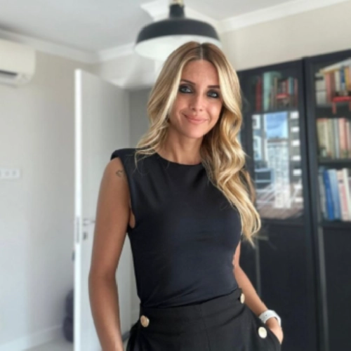 Kl. Psk. Pelin Gülbayrak, Klinik Psikolog, İstanbul Kadıköy