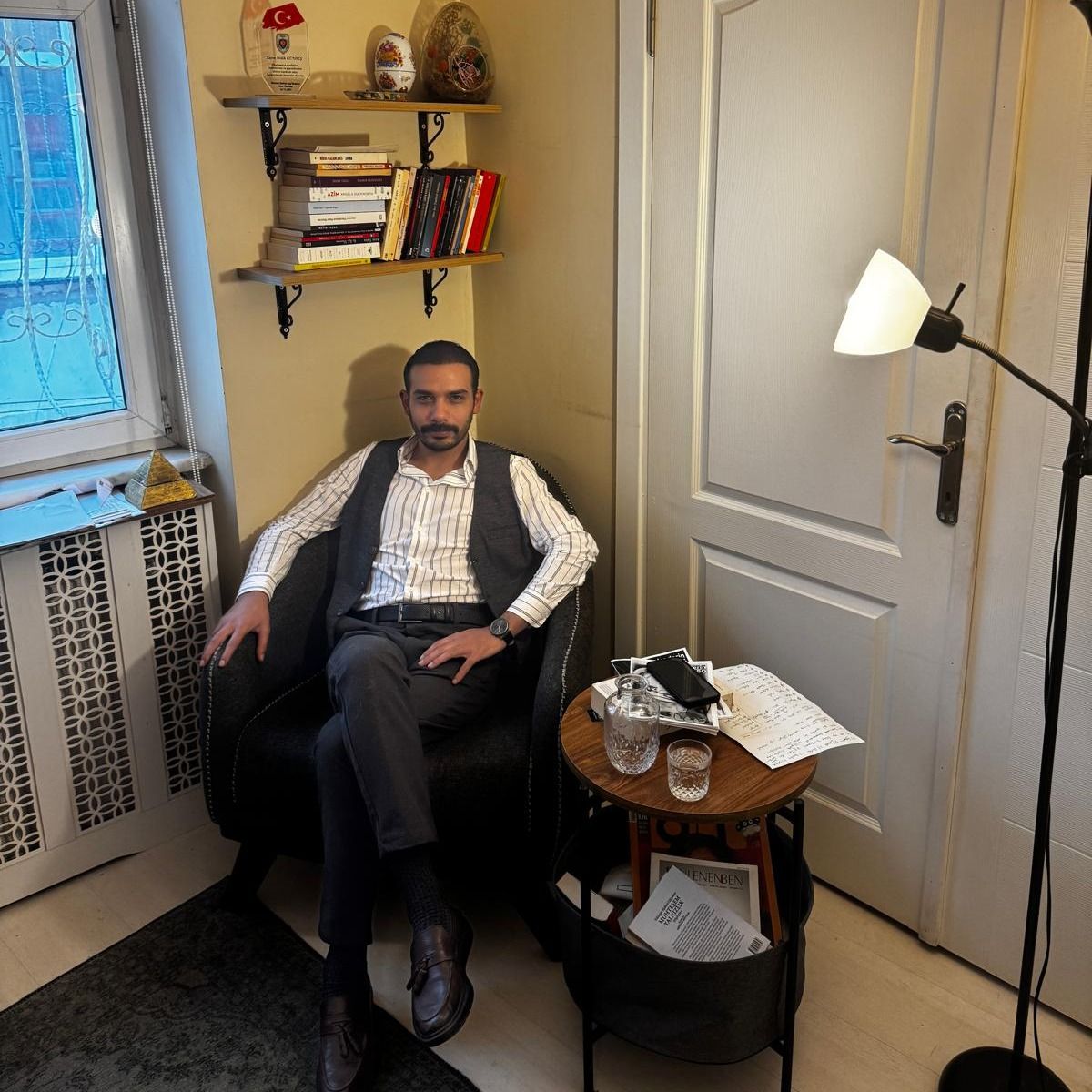 Melih Gündeş, Aile Danışmanı, İstanbul Beyoğlu