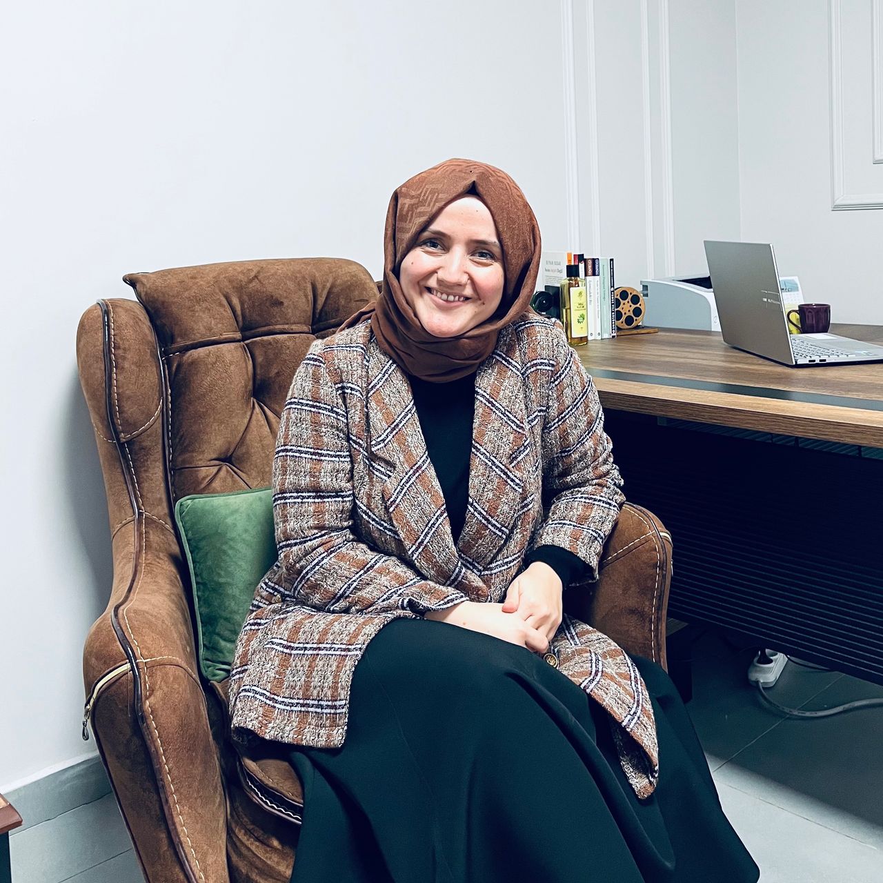 Merve Tok Kağıt, Aile Danışmanı, Serdivan