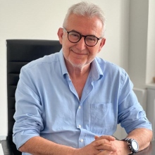 Uzm. Dr. Muzaffer Uyar, Psikiyatrist, İstanbul