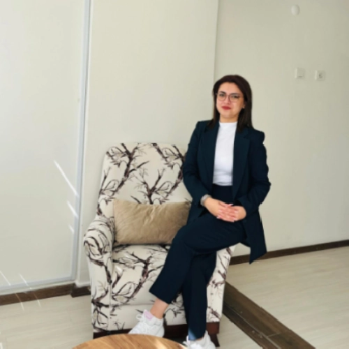 Nazlı Onursoy, Aile Danışmanı, İzmir Tire