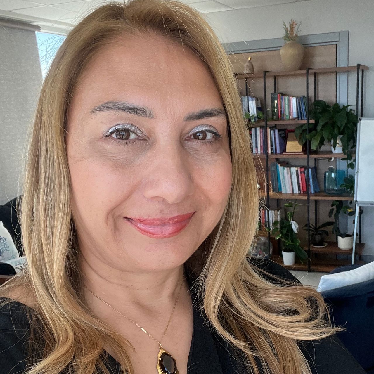 Uzm. Dr. Pınar Özkan, Psikiyatrist, Adana