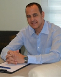 Prof. Dr. Baybars Veznedaroğlu, Psikiyatrist, İzmir