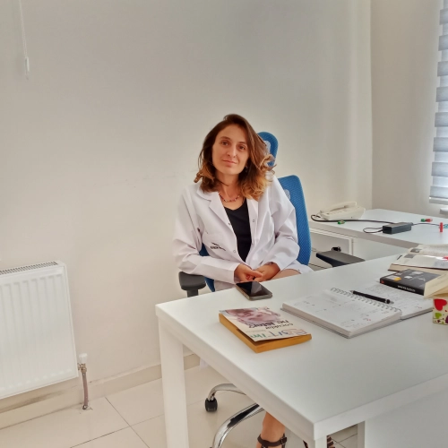 Hazal Sürücü, Aile Danışmanı, Çanakkale
