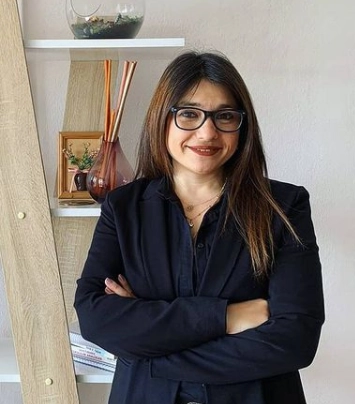 Psk. Gökçe Sümekçi, Psikolog, İzmir Karşıyaka