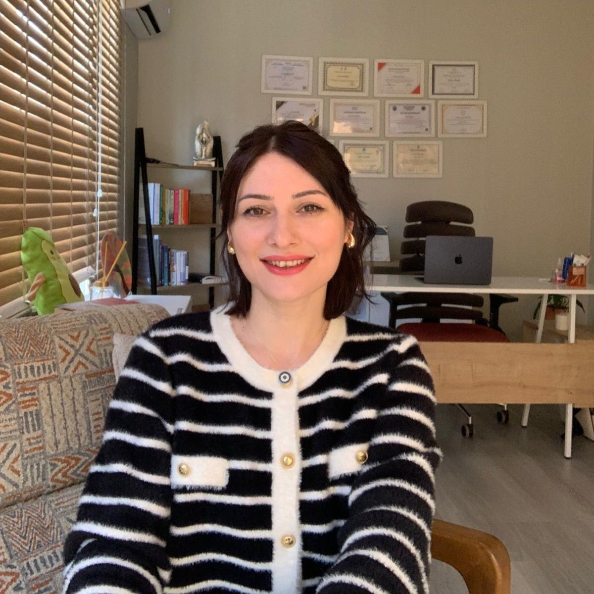 Psk. | Bilim Uzmanı Selin Küçük, Psikolog, Kocaeli İzmit