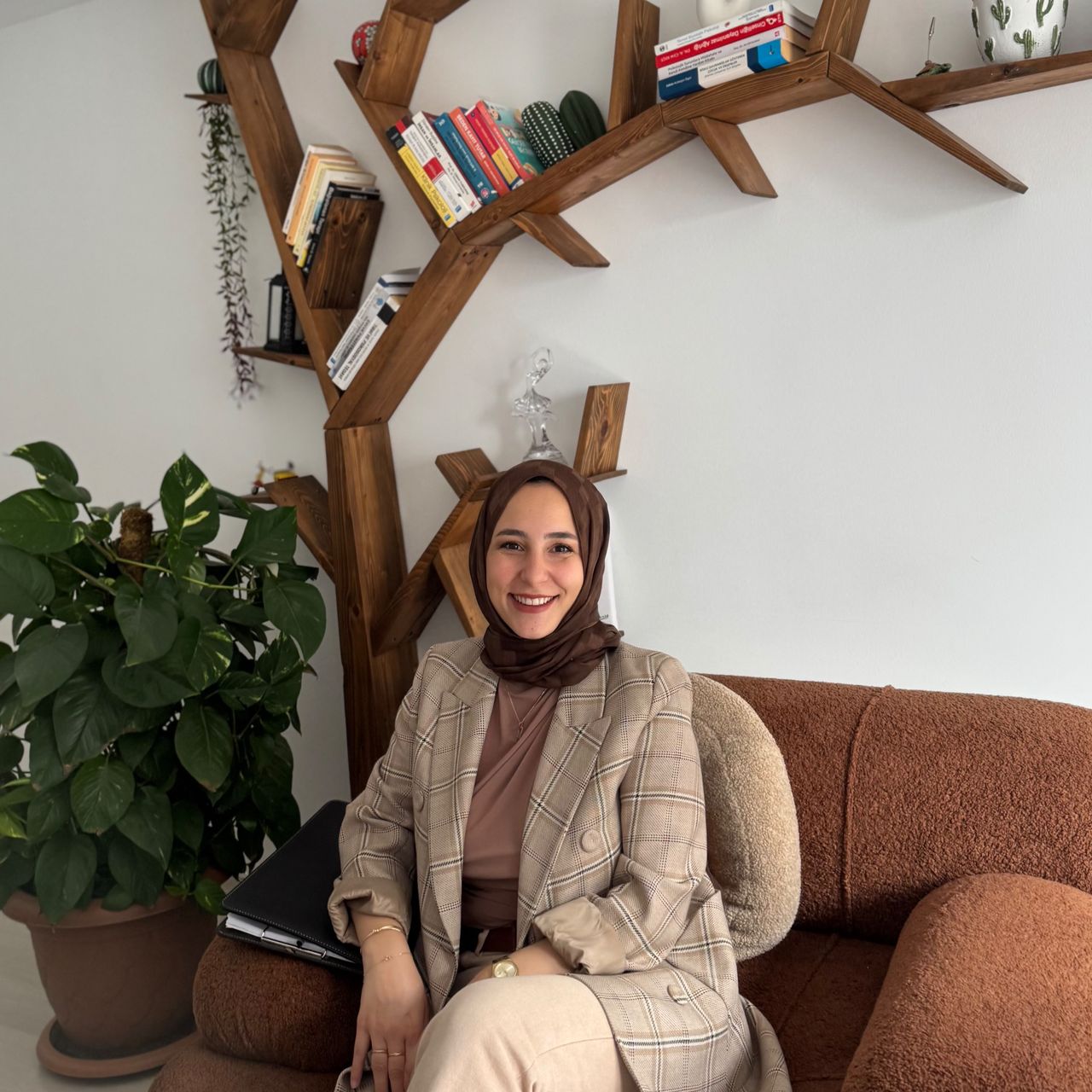 Kl. Psk. Tuğba Açıkgöz, Klinik Psikolog, Eskişehir Odunpazarı