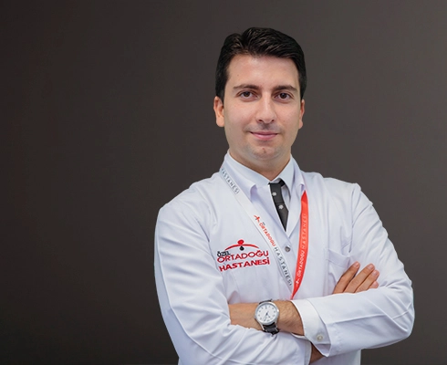 Uzm. Dr. Burak Karakök, Çocuk ve Ergen Psikiyatristi, Ankara