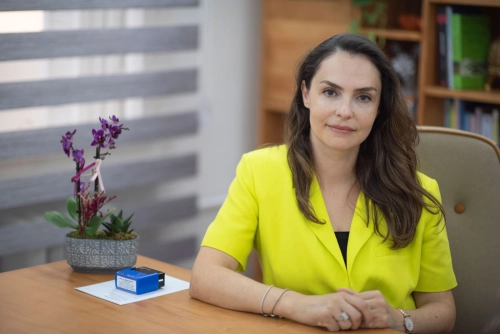 Uzm. Dr. Özlem Bora, Psikiyatrist, İzmir Konak