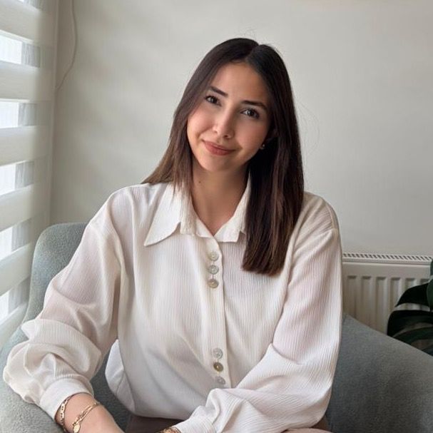 Kl. Psk. Zeynep Özerol, Klinik Psikolog, Antalya Muratpaşa